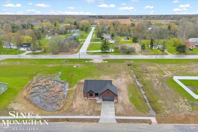 210 Oregon Avenue, Marysville, MI 48040