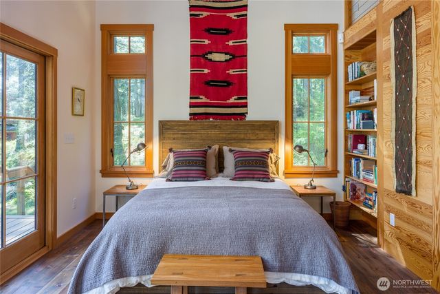 123 South Ridge Road, Decatur Island, WA 98221