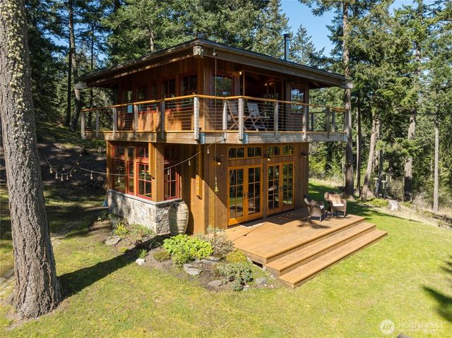 123 South Ridge Road, Decatur Island, WA 98221