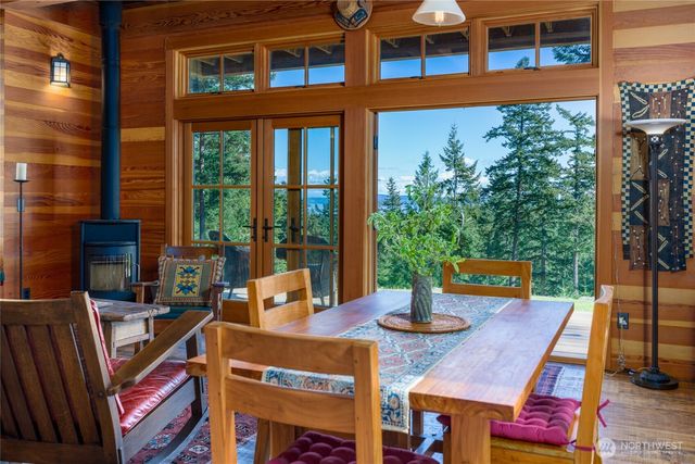 123 South Ridge Road, Decatur Island, WA 98221