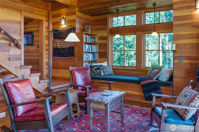 123 South Ridge Road, Decatur Island, WA 98221
