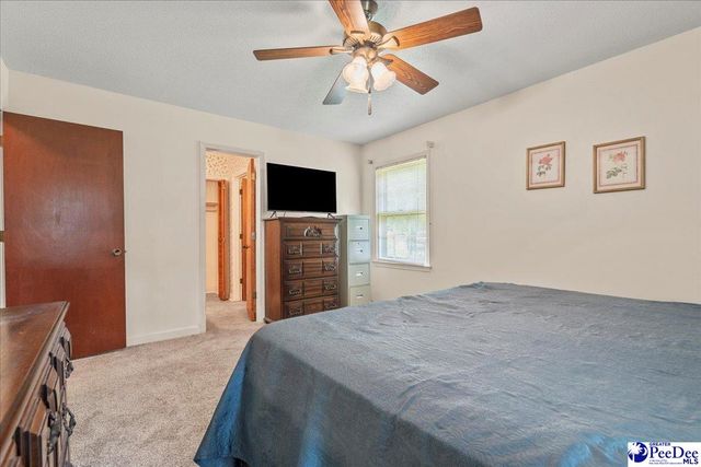 720 Harriet Dr., Florence, SC 29501