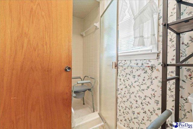 720 Harriet Dr., Florence, SC 29501