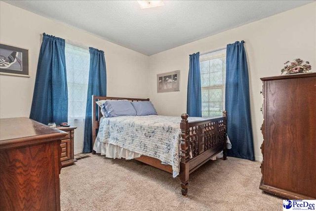 720 Harriet Dr., Florence, SC 29501