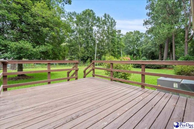 720 Harriet Dr., Florence, SC 29501