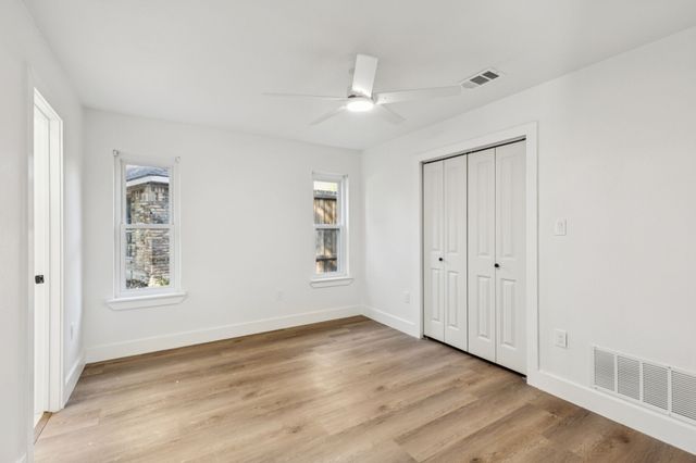 6005 Berry Trail Court, Dallas, TX 75248