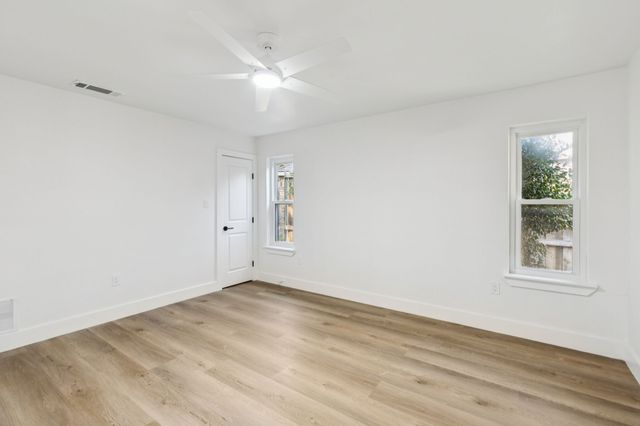 6005 Berry Trail Court, Dallas, TX 75248