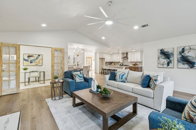 6005 Berry Trail Court, Dallas, TX 75248