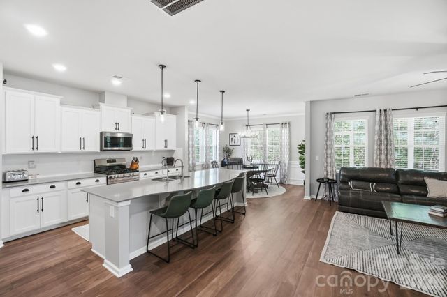 2102 Abundance Lane, Waxhaw, NC 28173