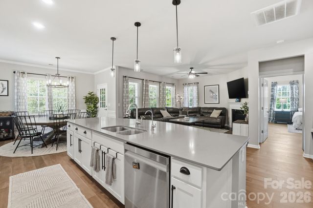 2102 Abundance Lane, Waxhaw, NC 28173