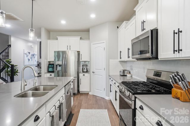 2102 Abundance Lane, Waxhaw, NC 28173