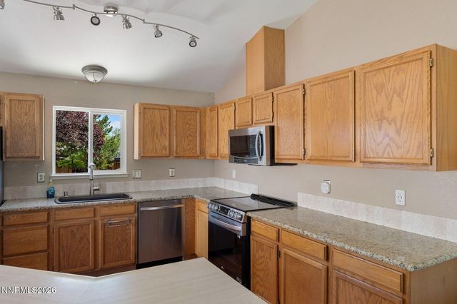 170 Monumental Circle, Sparks, NV 89436