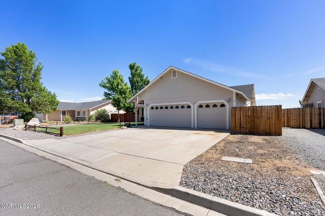 170 Monumental Circle, Sparks, NV 89436