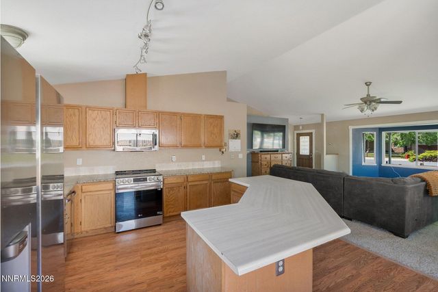 170 Monumental Circle, Sparks, NV 89436