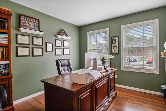221 Trailcreek Drive, Chesterton, IN 46304