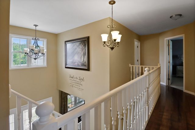 221 Trailcreek Drive, Chesterton, IN 46304