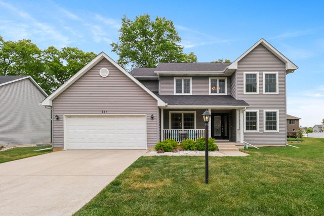 221 Trailcreek Drive, Chesterton, IN 46304