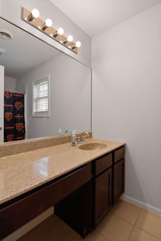 221 Trailcreek Drive, Chesterton, IN 46304