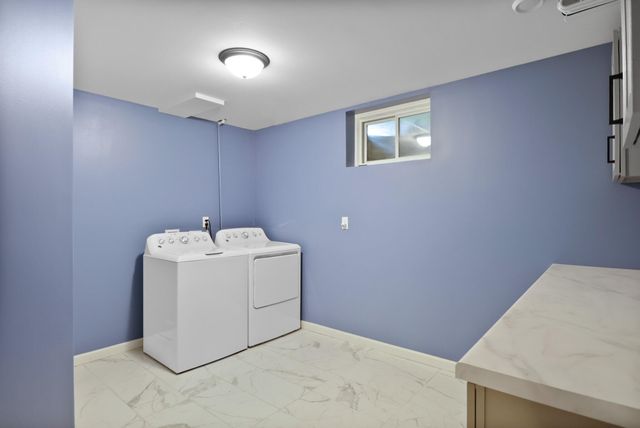 221 Trailcreek Drive, Chesterton, IN 46304