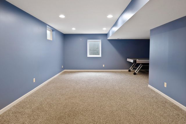 221 Trailcreek Drive, Chesterton, IN 46304