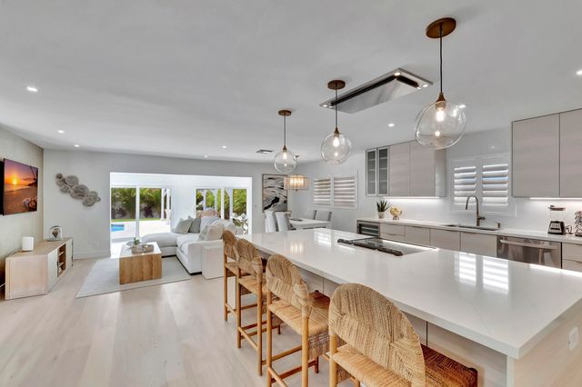 530 NW 14th Street, Delray Beach, FL 33444