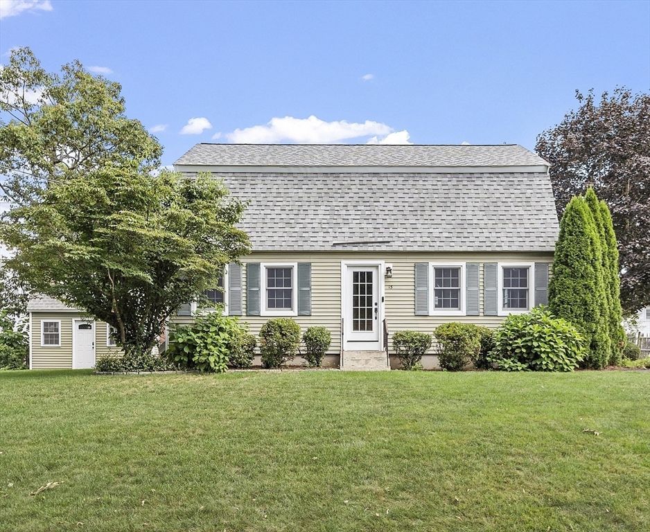 15 Dewey Ave, Wilmington, MA 01887