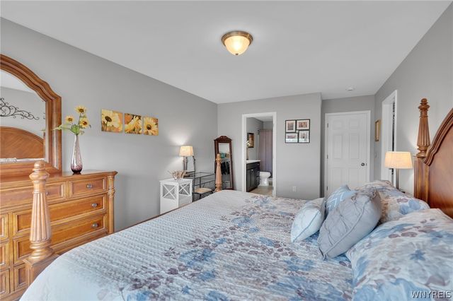 5 Cumberland, Lancaster, NY 14086