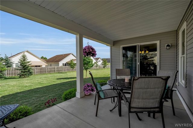 5 Cumberland, Lancaster, NY 14086