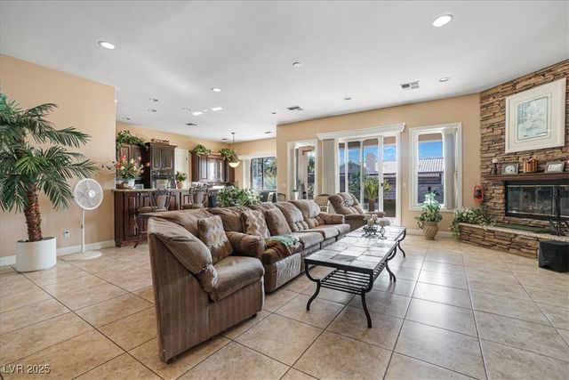 78 Siddall Avenue, Las Vegas, NV 89183