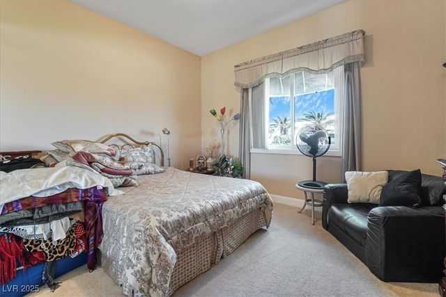 78 Siddall Avenue, Las Vegas, NV 89183