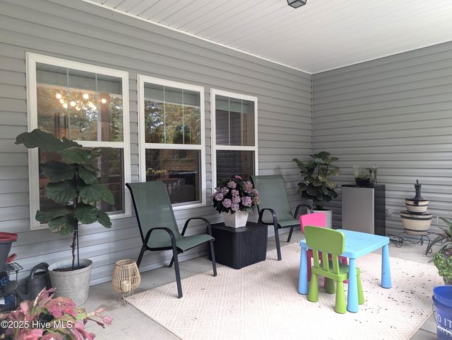 409 Mountain Run Road, West End, NC 27376