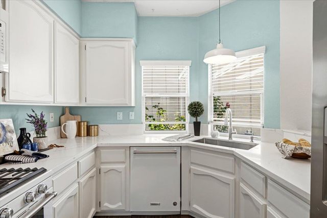 104 Moylan Way, Folsom, CA 95630