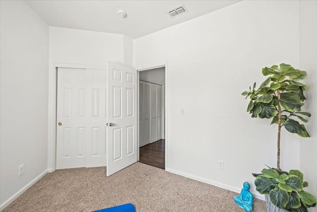 104 Moylan Way, Folsom, CA 95630