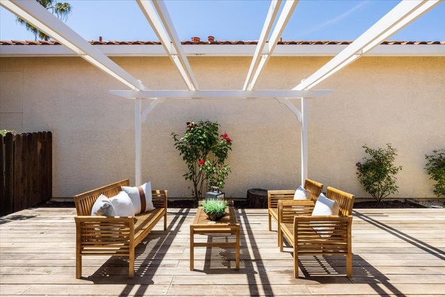 104 Moylan Way, Folsom, CA 95630