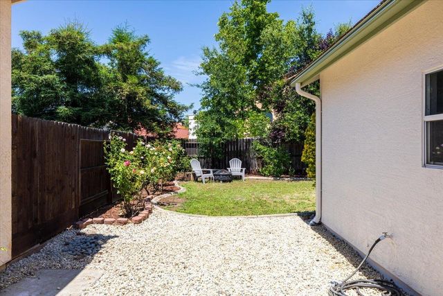 104 Moylan Way, Folsom, CA 95630