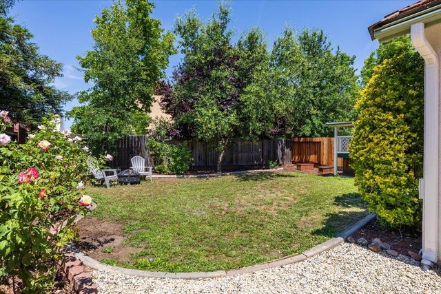 104 Moylan Way, Folsom, CA 95630