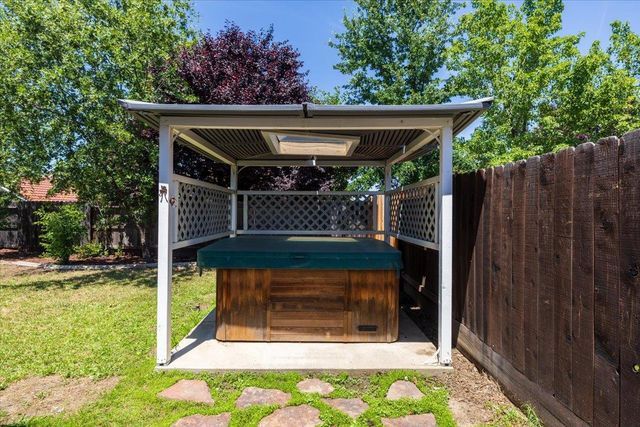 104 Moylan Way, Folsom, CA 95630