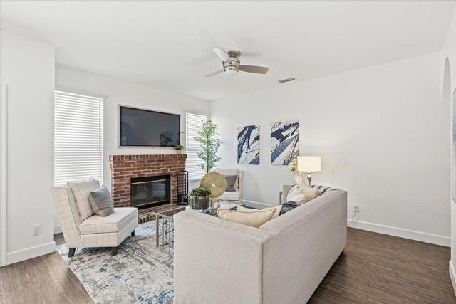104 Moylan Way, Folsom, CA 95630