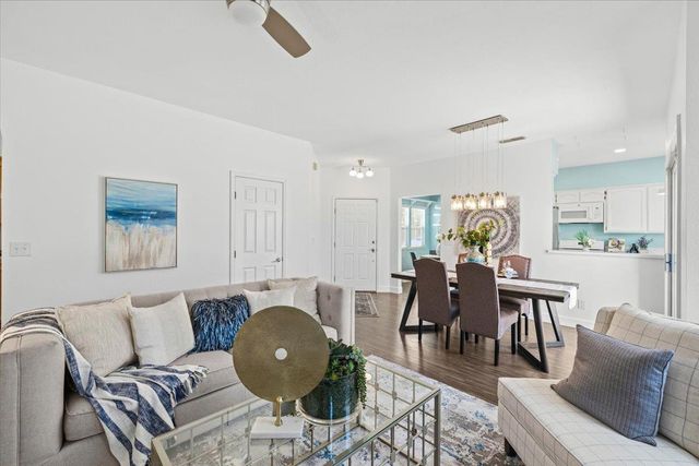104 Moylan Way, Folsom, CA 95630