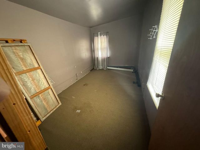 526 YORK ST, Burlington, NJ 08016