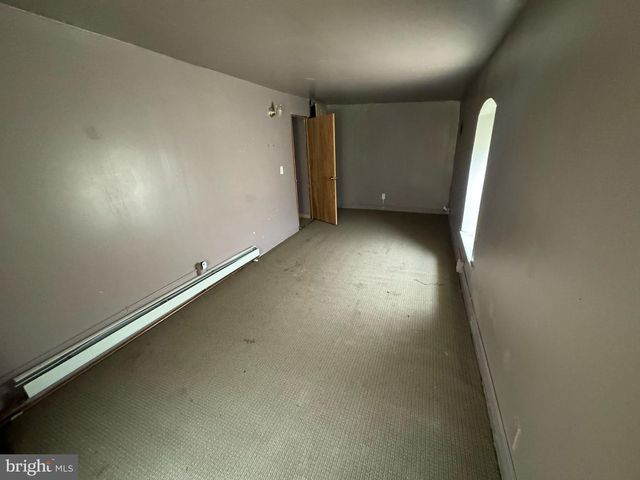 526 YORK ST, Burlington, NJ 08016