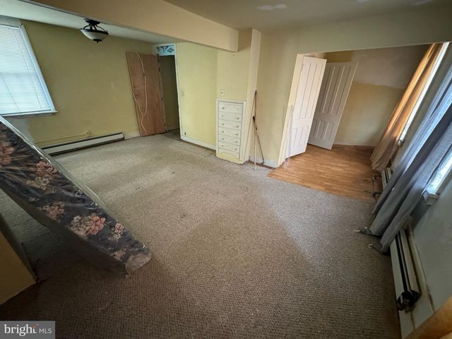 526 YORK ST, Burlington, NJ 08016