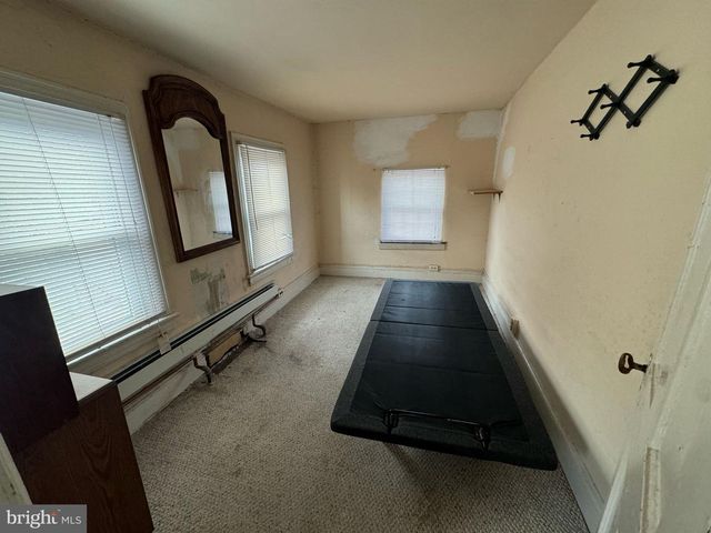 526 YORK ST, Burlington, NJ 08016