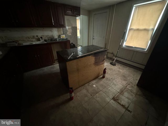 526 YORK ST, Burlington, NJ 08016