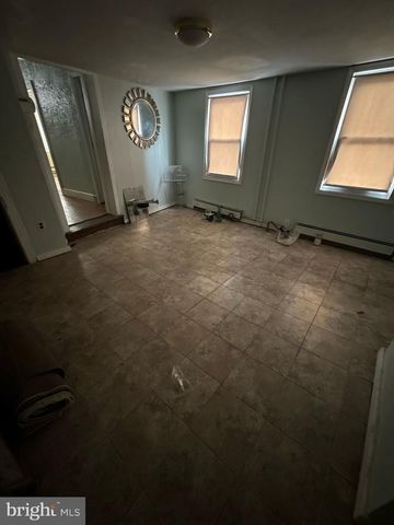 526 YORK ST, Burlington, NJ 08016