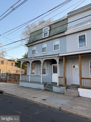 526 YORK ST, Burlington, NJ 08016