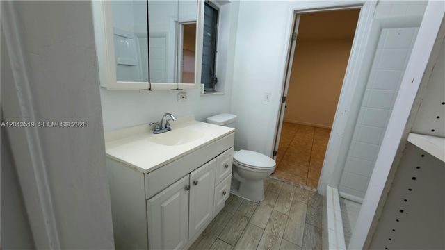 808 84th St 810, Miami Beach, FL 33141