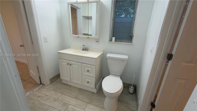 808 84th St 810, Miami Beach, FL 33141