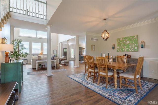 8077 Clearview Drive, Newburgh, IN 47630
