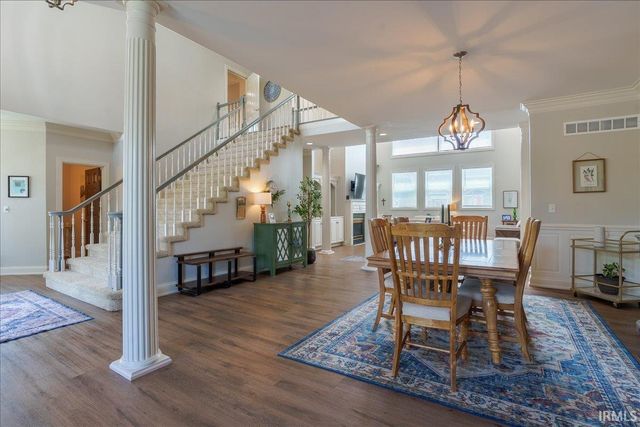 8077 Clearview Drive, Newburgh, IN 47630